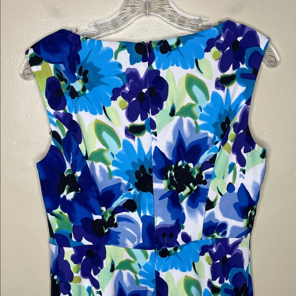 DRESSBARN Purple & Blue Watercolor Floral Empire Waist A-Line Skirt Size 8 - Picture 4 of 11